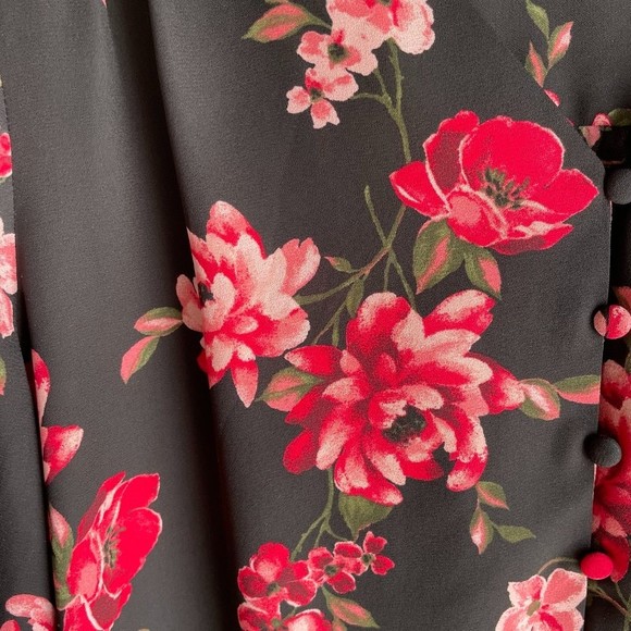 Lane Bryant Black Floral Peasant Button Up Top Ladies Career Blouse, 16 - Picture 6 of 7